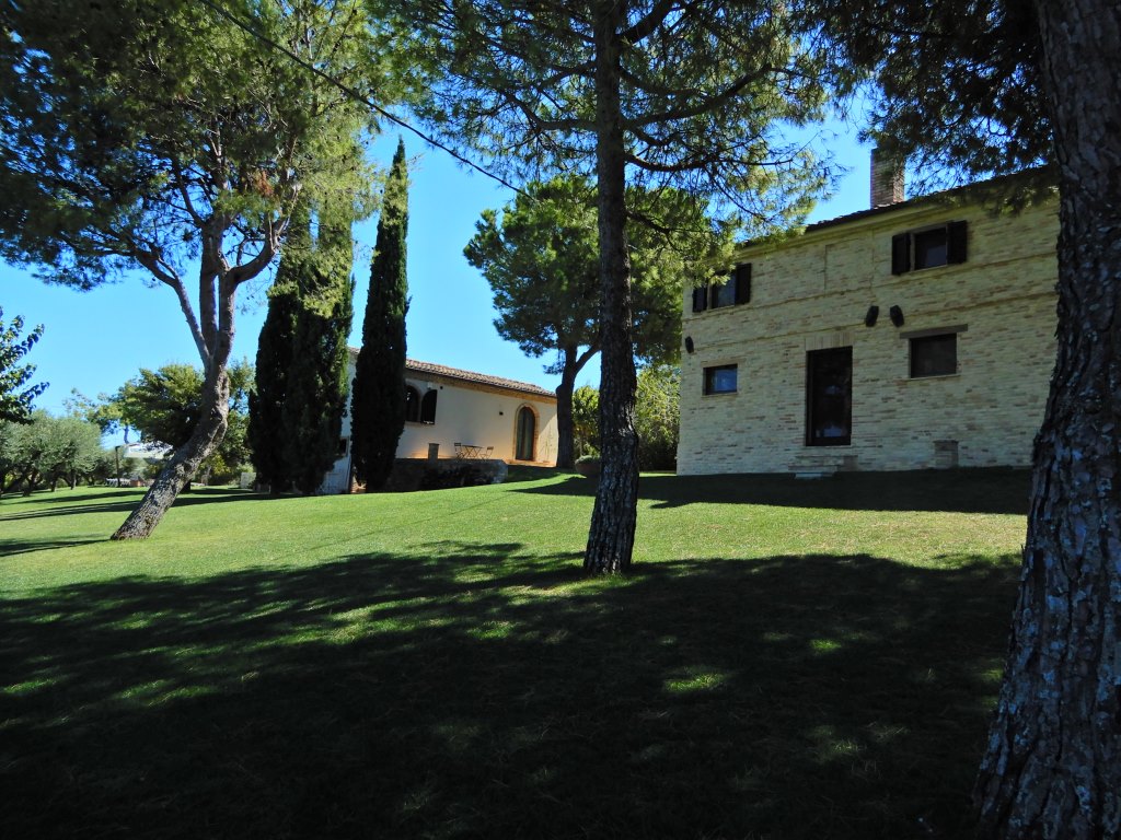 Houses & Hills - Villa La Mimosa