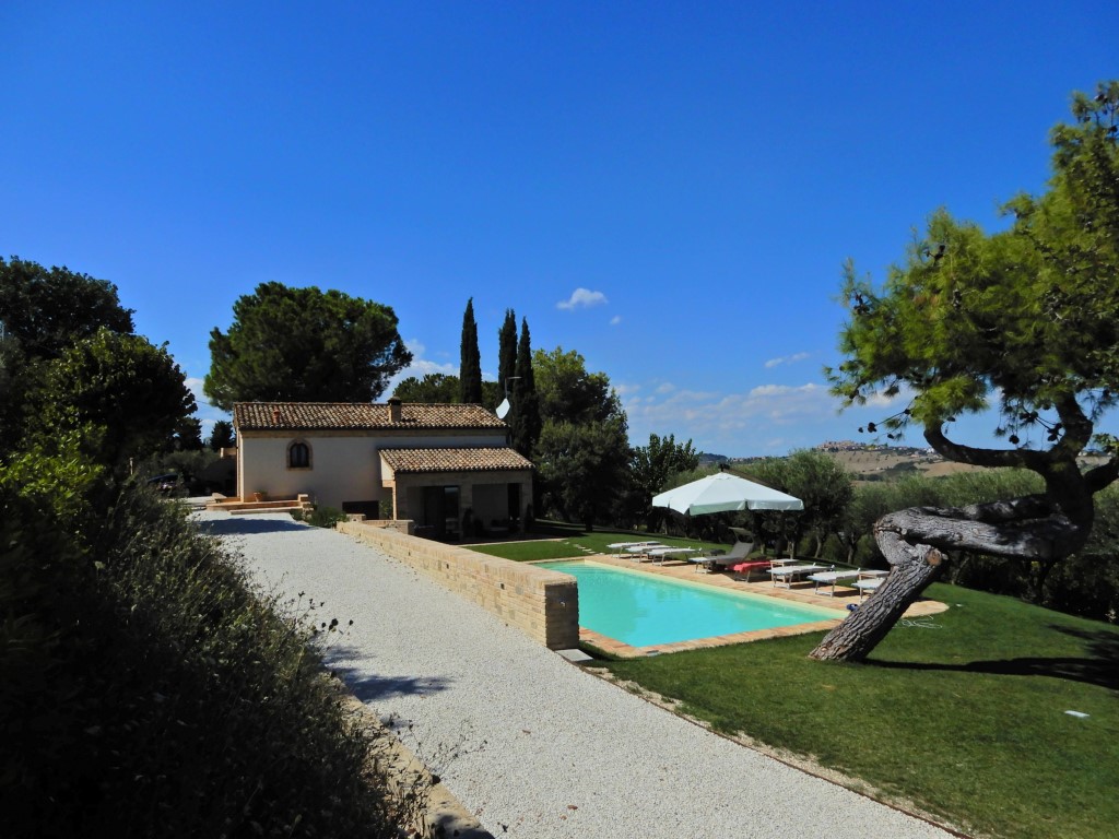 Houses & Hills - Villa La Mimosa