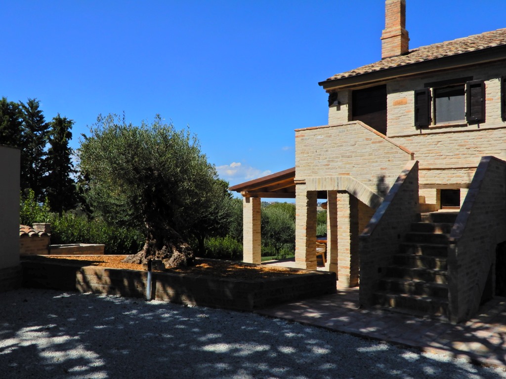 Houses & Hills - Villa La Mimosa